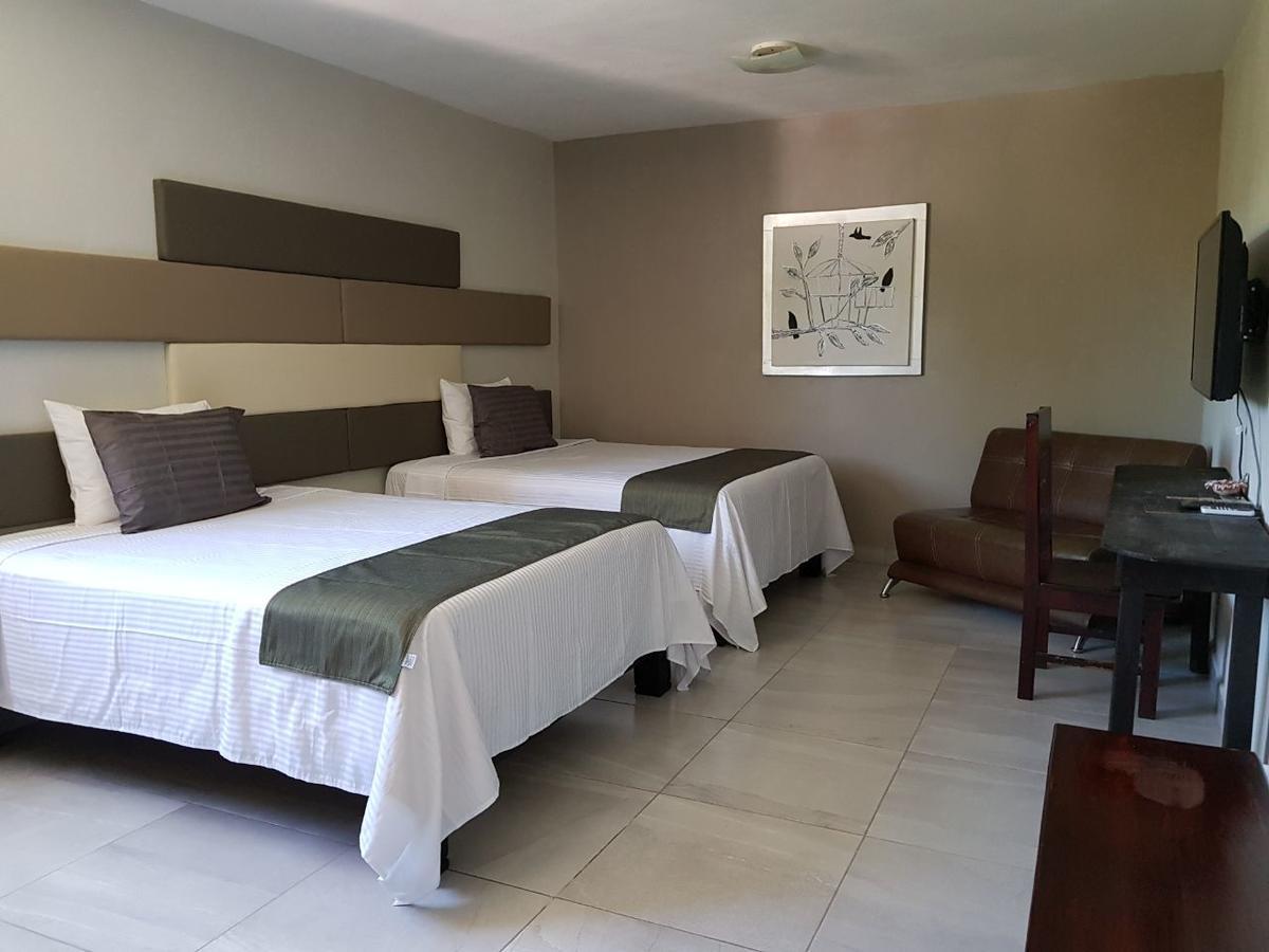 Garden Suites Tonala Exterior foto